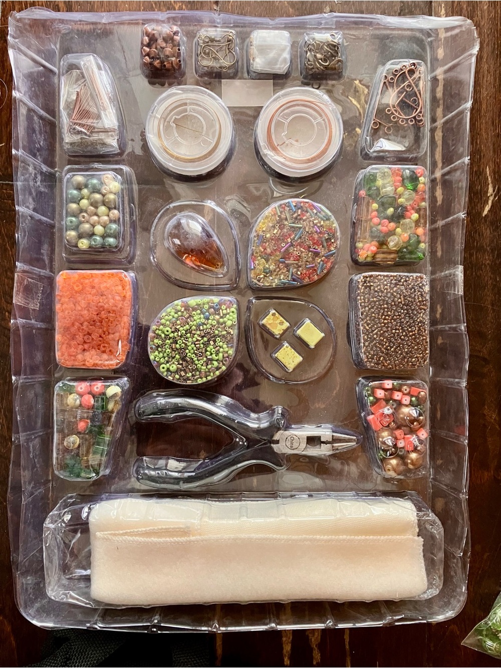 Bead Jewelry Craft Kit With Pliers And Assorted Beads